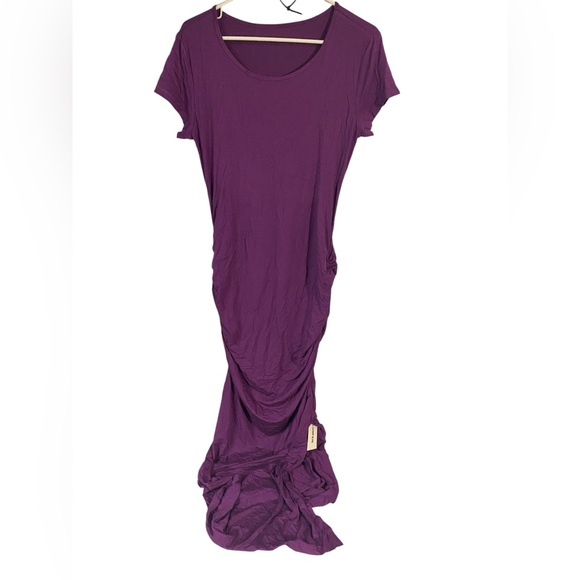 Elegant Purple Women's Dress - Picture 1 of 4